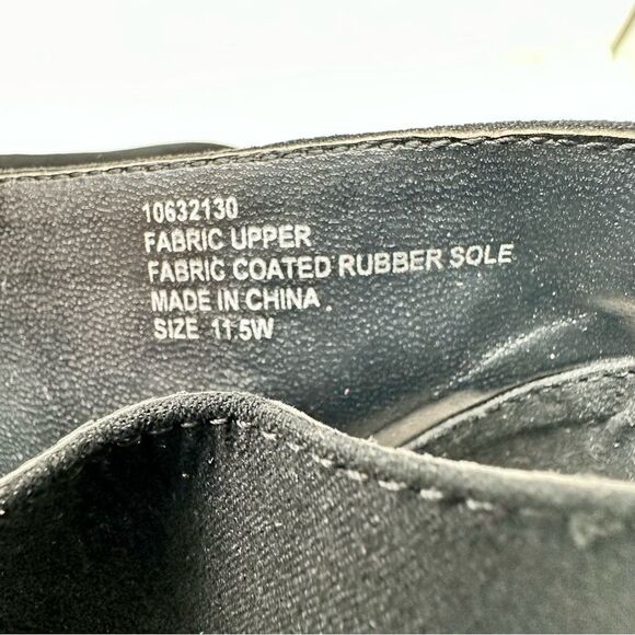 Torrid Wedge Booties- Size 11.5W - Picture 9 of 12